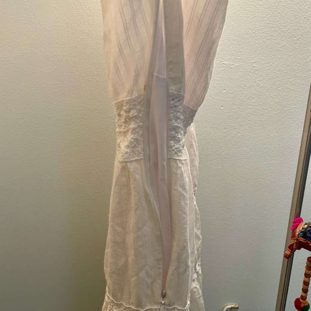 dELiA*s Ivory Lace Detail Dress - Picture 5 of 6